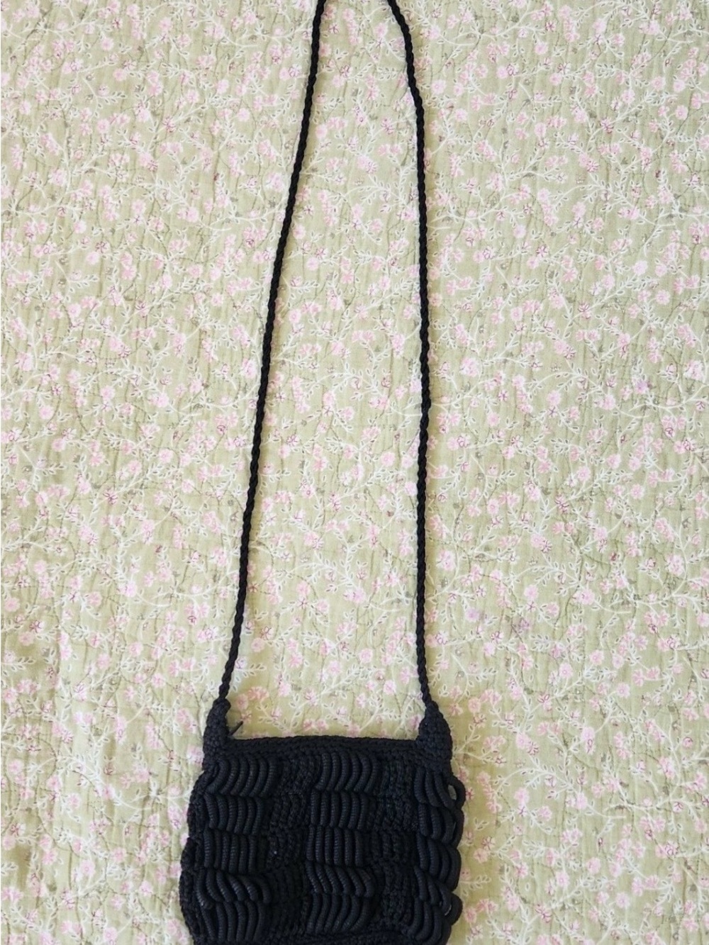 Handmade Black Macrame Crossbody Bag
Crochet Woven Small Festival Purse Boho 7"